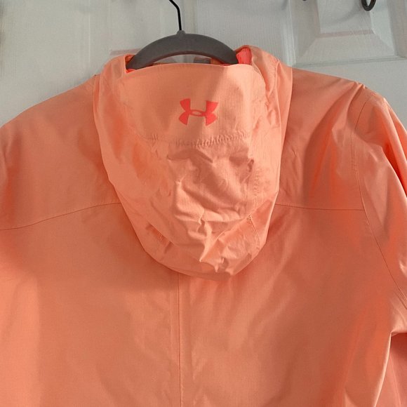 Under Armour Women's Rain Jacket - Picture 8 of 9